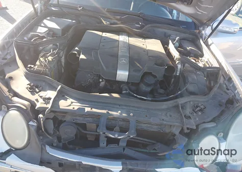 2004 Mercedes-Benz E 320 z USA, uszkodzony, nr VIN WDBUH65J64A519079